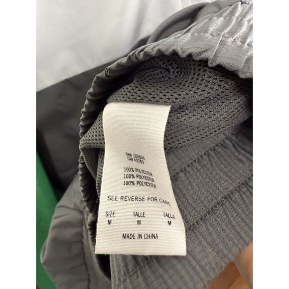 NWT Boston Celtics Ripstop Quarter-Zip Hoodie New Era NBA Windbreaker Gray/White - Picture 10 of 13